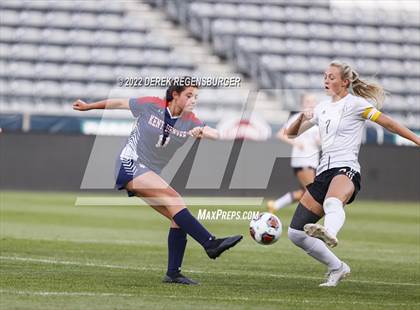 Thumbnail 3 in Jefferson Academy vs Kent Denver (CHSAA 3A Championship Final) photogallery.