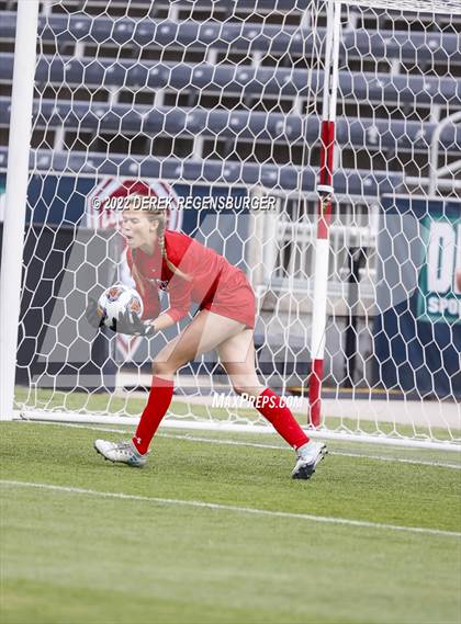 Thumbnail 2 in Jefferson Academy vs Kent Denver (CHSAA 3A Championship Final) photogallery.