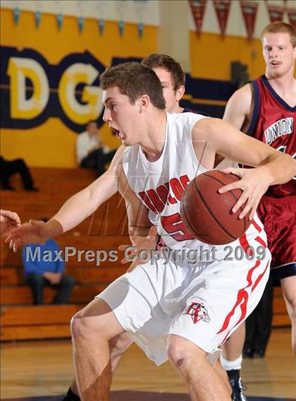 Thumbnail 2 in Union Mine vs. Bella Vista (Trojan Toss-Up) photogallery.