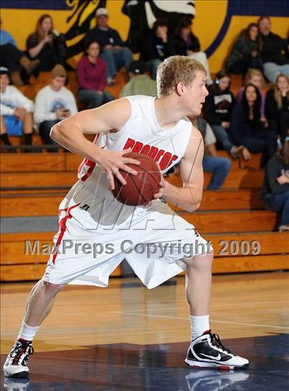 Thumbnail 1 in Union Mine vs. Bella Vista (Trojan Toss-Up) photogallery.