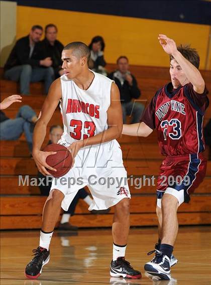 Thumbnail 3 in Union Mine vs. Bella Vista (Trojan Toss-Up) photogallery.