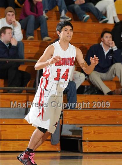 Thumbnail 2 in Union Mine vs. Bella Vista (Trojan Toss-Up) photogallery.