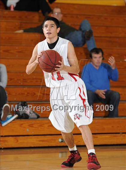 Thumbnail 1 in Union Mine vs. Bella Vista (Trojan Toss-Up) photogallery.