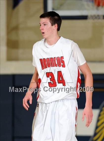 Thumbnail 2 in Union Mine vs. Bella Vista (Trojan Toss-Up) photogallery.