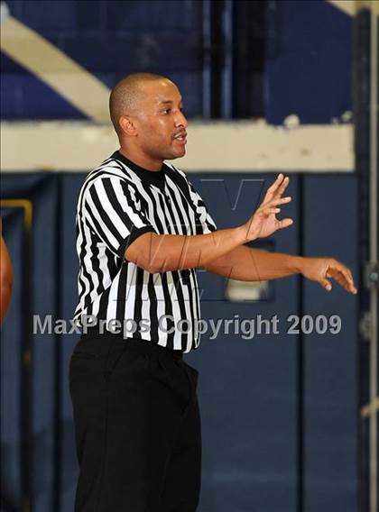 Thumbnail 2 in Union Mine vs. Bella Vista (Trojan Toss-Up) photogallery.