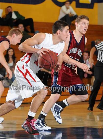 Thumbnail 3 in Union Mine vs. Bella Vista (Trojan Toss-Up) photogallery.
