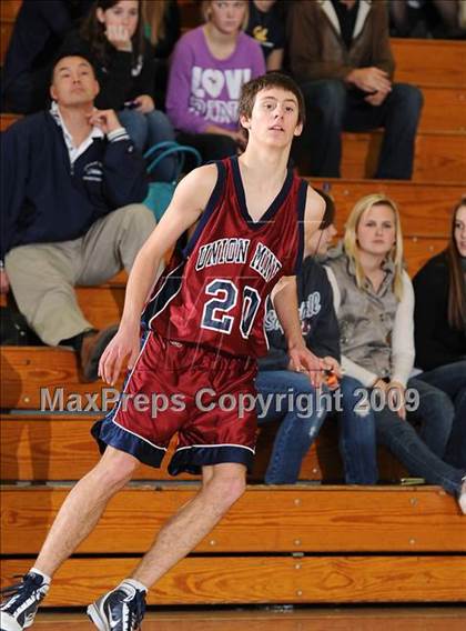 Thumbnail 1 in Union Mine vs. Bella Vista (Trojan Toss-Up) photogallery.
