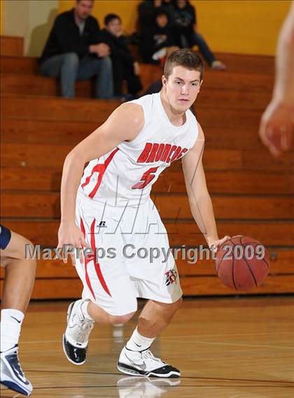 Thumbnail 1 in Union Mine vs. Bella Vista (Trojan Toss-Up) photogallery.