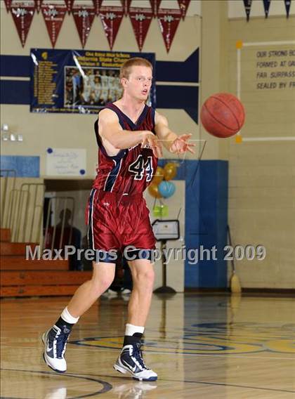 Thumbnail 2 in Union Mine vs. Bella Vista (Trojan Toss-Up) photogallery.
