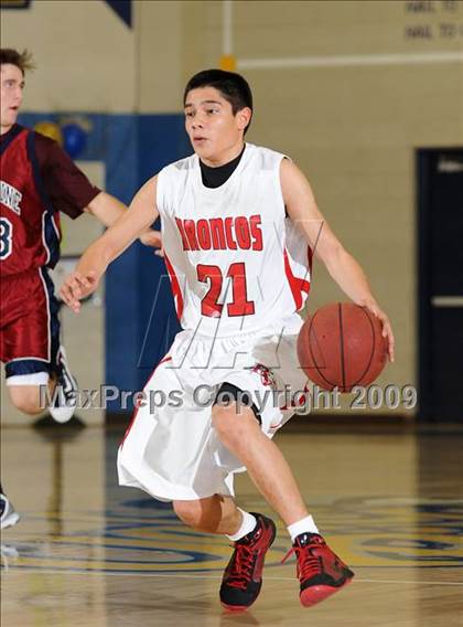 Thumbnail 2 in Union Mine vs. Bella Vista (Trojan Toss-Up) photogallery.