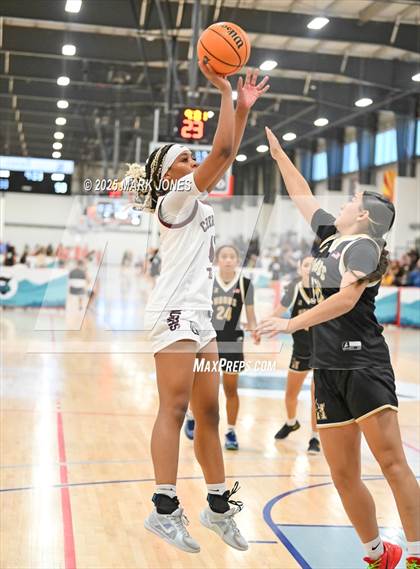 Thumbnail 1 in Cherokee Trail vs. Hobbs (Section 7) photogallery.