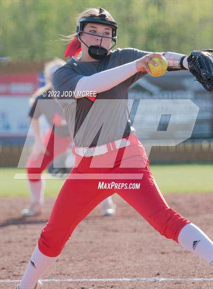 Thumbnail 2 in Lewisburg vs. Brighton photogallery.