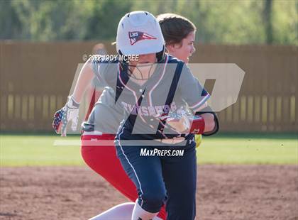 Thumbnail 2 in Lewisburg vs. Brighton photogallery.