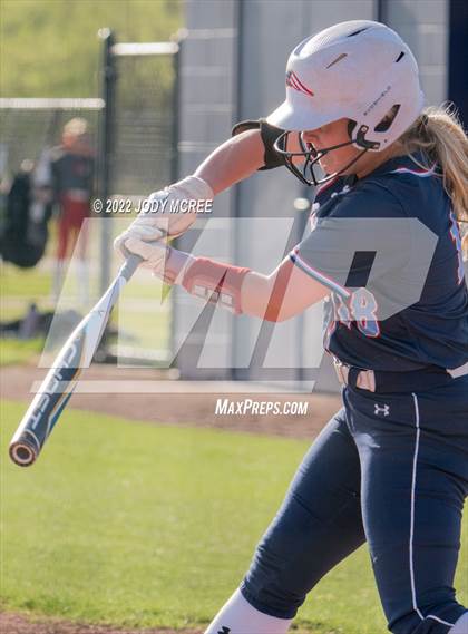 Thumbnail 2 in Lewisburg vs. Brighton photogallery.