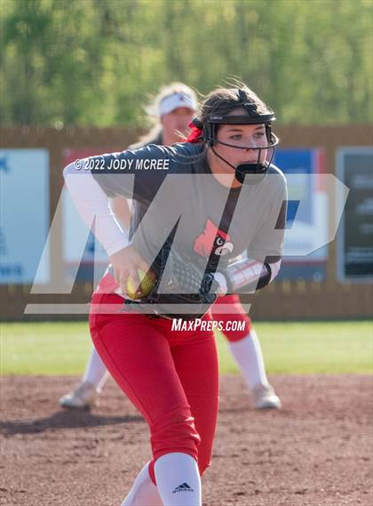 Thumbnail 3 in Lewisburg vs. Brighton photogallery.
