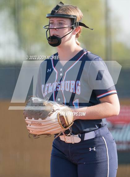 Thumbnail 2 in Lewisburg vs. Brighton photogallery.