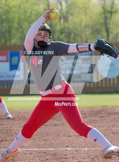 Thumbnail 3 in Lewisburg vs. Brighton photogallery.