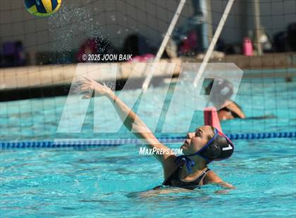 Thumbnail 3 in Davis Sr. vs Las Lomas (Acalanes Invitational) photogallery.