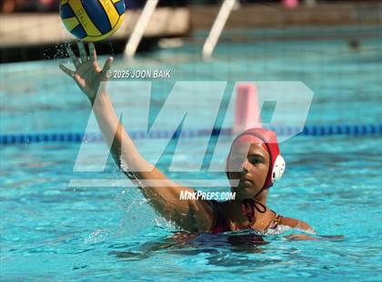 Thumbnail 3 in Davis Sr. vs Las Lomas (Acalanes Invitational) photogallery.