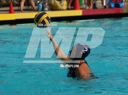 Thumbnail 3 in Davis Sr. vs Las Lomas (Acalanes Invitational) photogallery.
