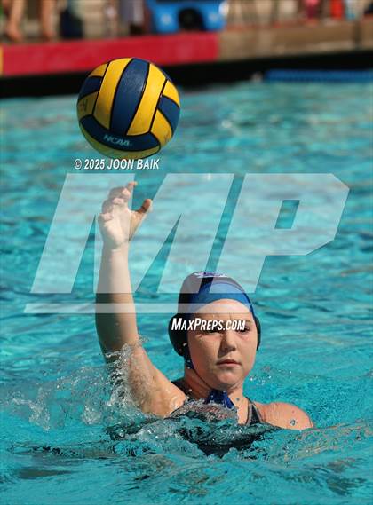 Thumbnail 3 in Davis Sr. vs Las Lomas (Acalanes Invitational) photogallery.