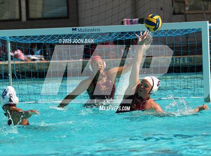 Thumbnail 3 in Davis Sr. vs Las Lomas (Acalanes Invitational) photogallery.