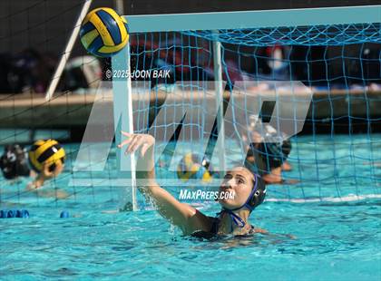 Thumbnail 3 in Davis Sr. vs Las Lomas (Acalanes Invitational) photogallery.