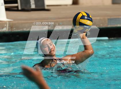 Thumbnail 2 in Davis Sr. vs Las Lomas (Acalanes Invitational) photogallery.