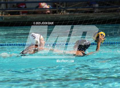 Thumbnail 3 in Davis Sr. vs Las Lomas (Acalanes Invitational) photogallery.