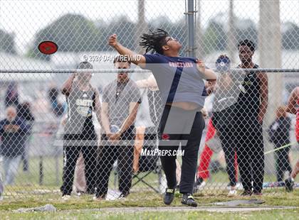 Thumbnail 2 in Southeastern District Meet #2 (Pole Vault/Discus) photogallery.