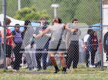 Thumbnail 3 in Southeastern District Meet #2 (Pole Vault/Discus) photogallery.