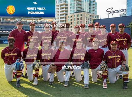 Thumbnail 2 in Monte Vista vs. El Cajon Valley photogallery.
