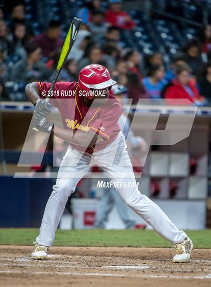 Thumbnail 2 in Monte Vista vs. El Cajon Valley photogallery.