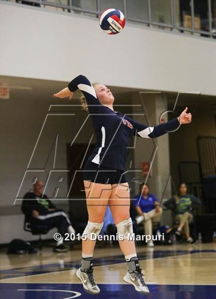 Thumbnail 1 in Liberty vs. Clovis East (CIF Central Section D1 Final) photogallery.