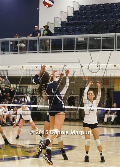 Thumbnail 2 in Liberty vs. Clovis East (CIF Central Section D1 Final) photogallery.
