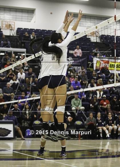 Thumbnail 2 in Liberty vs. Clovis East (CIF Central Section D1 Final) photogallery.
