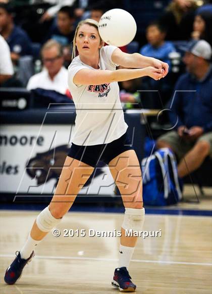 Thumbnail 2 in Liberty vs. Clovis East (CIF Central Section D1 Final) photogallery.
