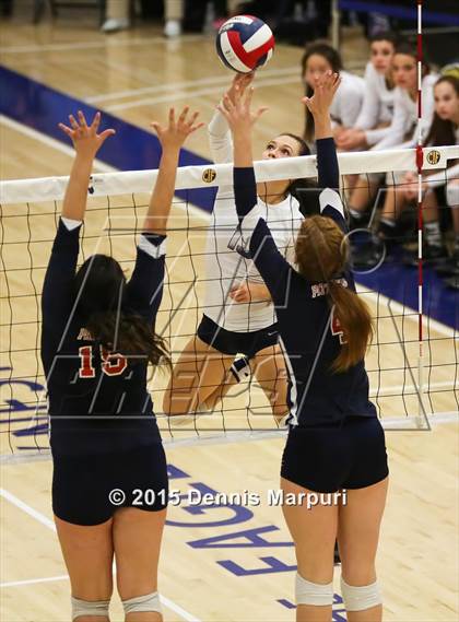 Thumbnail 2 in Liberty vs. Clovis East (CIF Central Section D1 Final) photogallery.