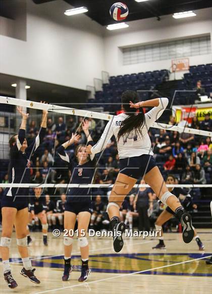 Thumbnail 3 in Liberty vs. Clovis East (CIF Central Section D1 Final) photogallery.
