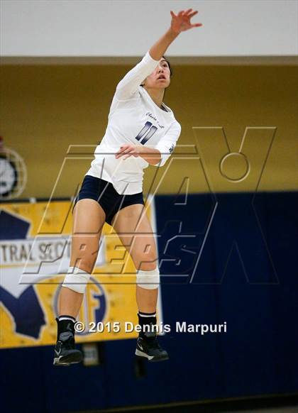 Thumbnail 3 in Liberty vs. Clovis East (CIF Central Section D1 Final) photogallery.