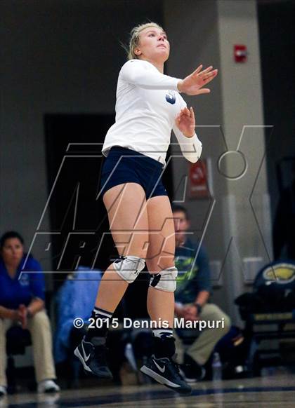 Thumbnail 2 in Liberty vs. Clovis East (CIF Central Section D1 Final) photogallery.