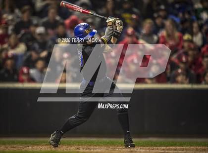 Thumbnail 2 in La Mirada vs. Orange Lutheran photogallery.