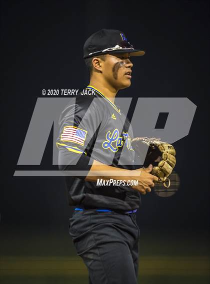 Thumbnail 3 in La Mirada vs. Orange Lutheran photogallery.