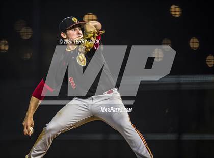 Thumbnail 2 in La Mirada vs. Orange Lutheran photogallery.