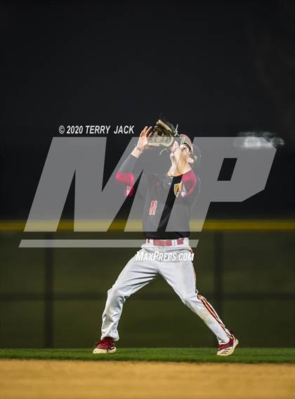 Thumbnail 1 in La Mirada vs. Orange Lutheran photogallery.