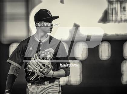 Thumbnail 2 in La Mirada vs. Orange Lutheran photogallery.