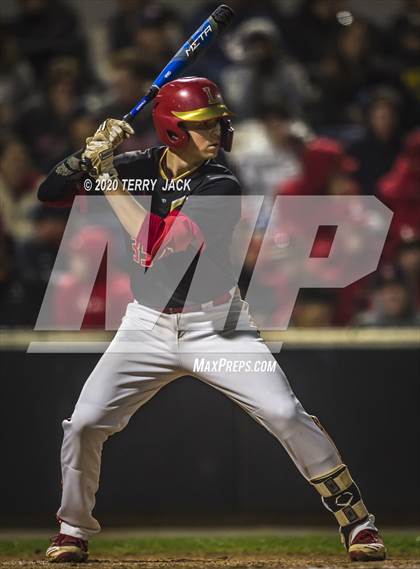 Thumbnail 2 in La Mirada vs. Orange Lutheran photogallery.