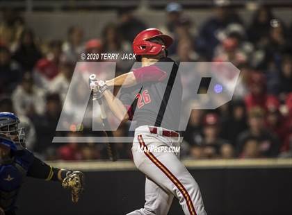 Thumbnail 2 in La Mirada vs. Orange Lutheran photogallery.