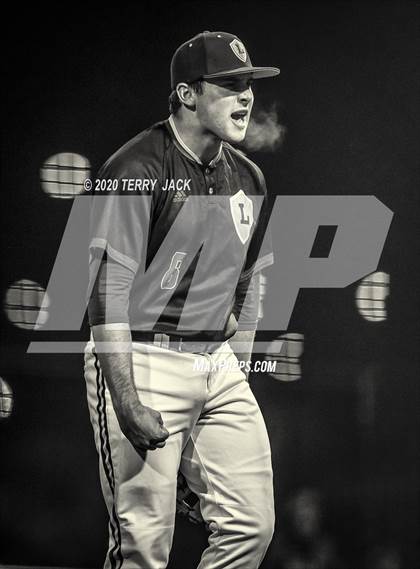 Thumbnail 2 in La Mirada vs. Orange Lutheran photogallery.