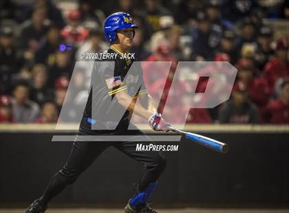 Thumbnail 2 in La Mirada vs. Orange Lutheran photogallery.